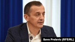 Predrag Boshkoviq, ish-ministër dhe kryetar i Komisionit Qeveritar i Malit të Zi.