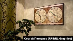 Часы в доме на границе Татарстана и Башкортостана. Архивное фото