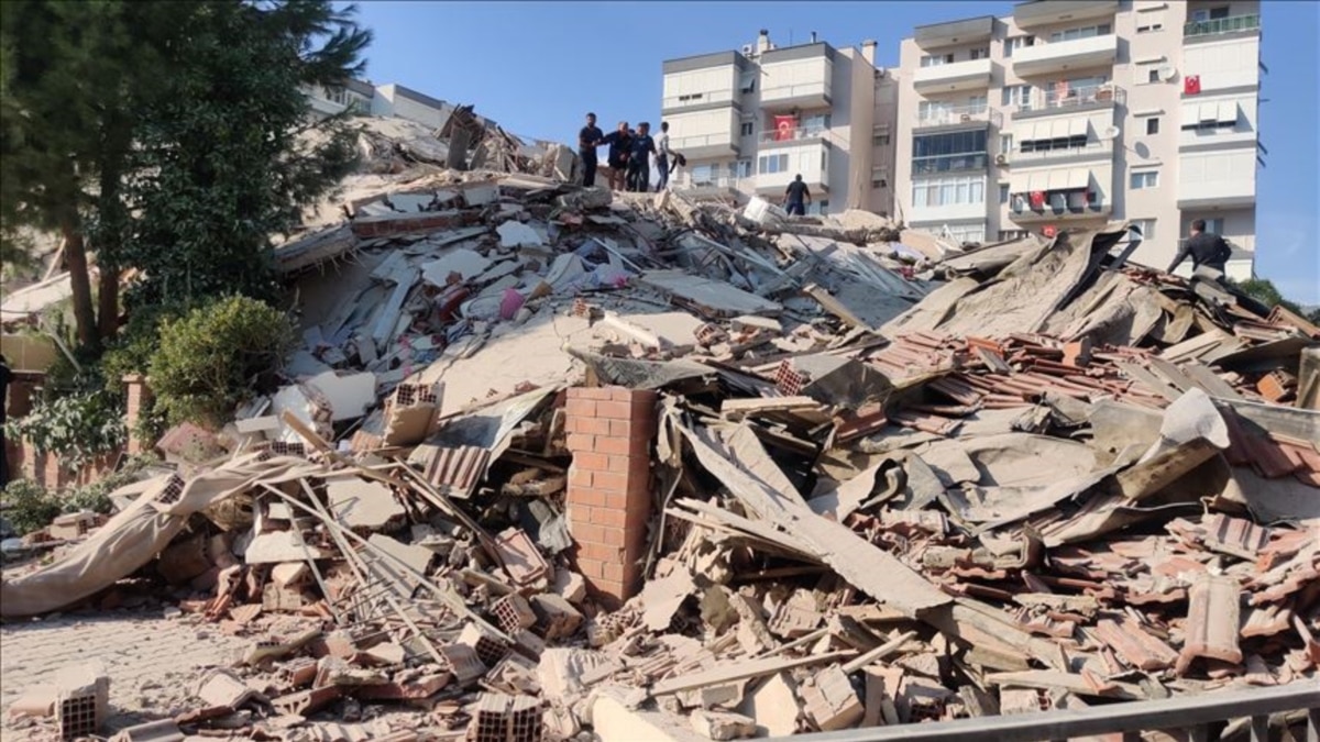 В Измире произошло землетрясение магнитудой 6,6