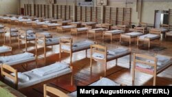 Катҳоро ба "карантин" дар Босния ва Ҳерзоговина омода кардаанд. 26-уми марти 2020