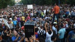 Ցուցարարները Բաղրամյան պողոտայում, Երևան, 28-ը հունիսի, 2015թ.