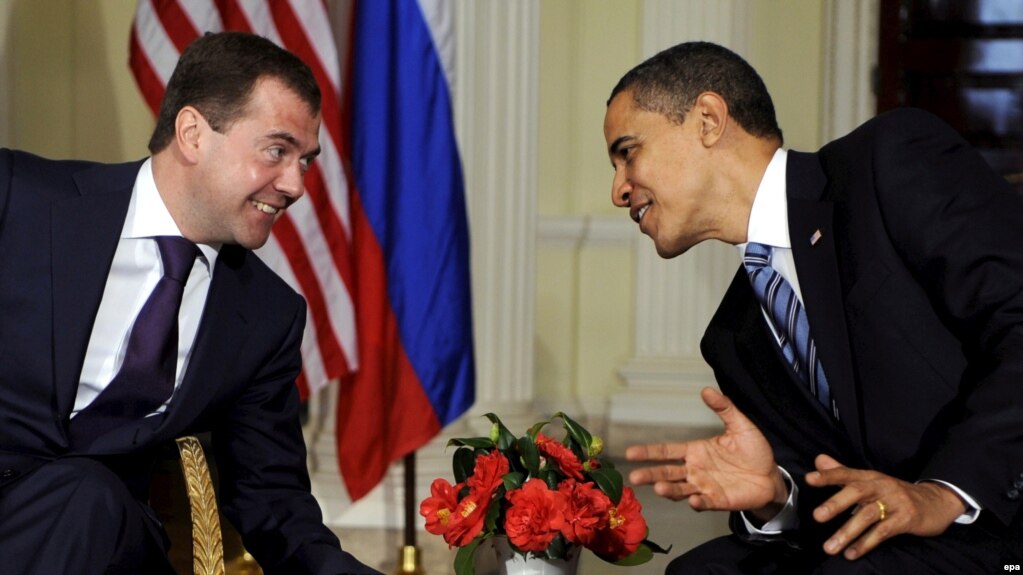 U.S. President Barack Obama (right) held talks with his Russian counterpart, Dmitry Medvedev, in London on April 1. Obama is planning to visit Moscow later in the year.