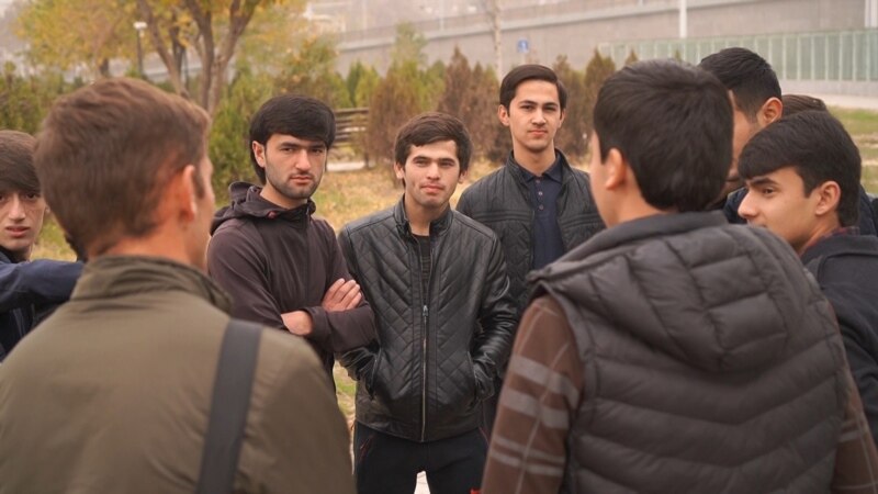 Официальное информагентство недоумевает: студентам из Таджикистана не разрешили вернуться в РФ для продолжения учёбы