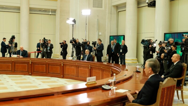 В Санкт-Петербурге состоялась неформальная встреча глав государств–участников СНГ 