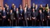 Fotografi e përbashkët mes liderëve të Bashkimit Evropian dhe atyre të Ballkanit Perëndimor në Tiranë. 6 dhjetor 2022.
