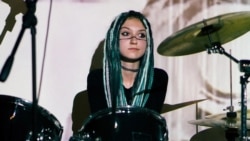 Люба Лизунова