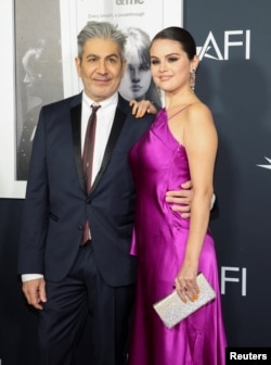  Селена Гомес и режисьорът Алек Кешишян на премиерната на документалния филм 