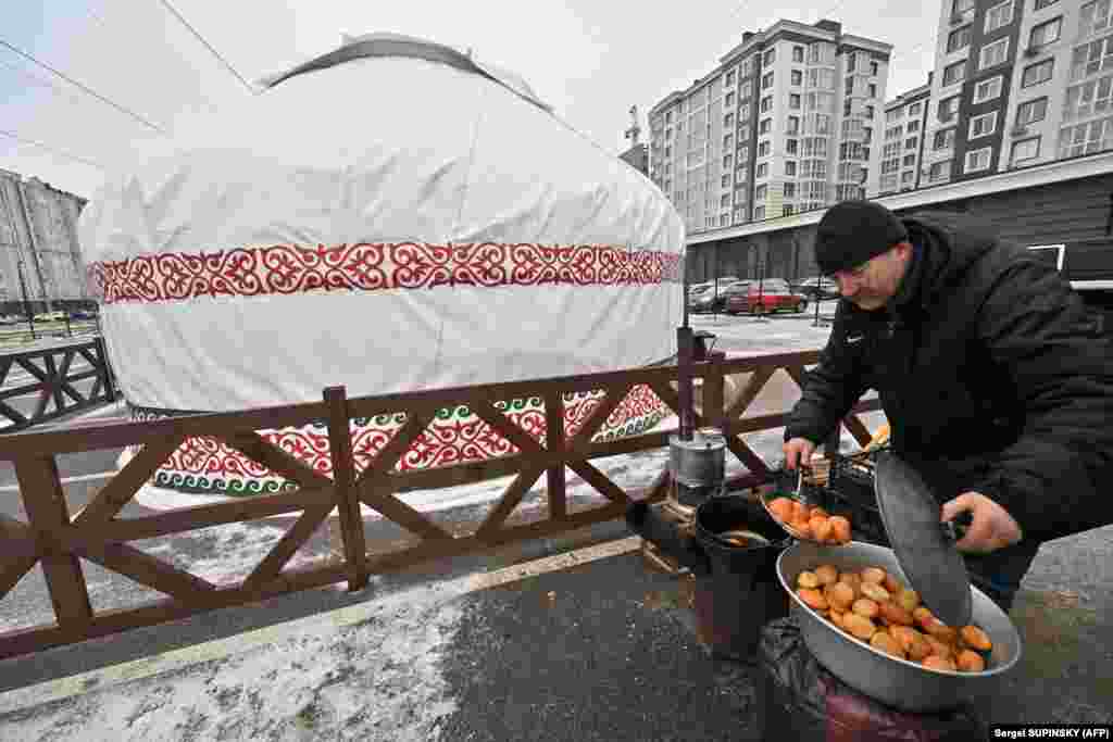 The yurt is a traditional round tent used by the nomads of Central Asia&#39;s steppes and consists of a wooden frame covered with felt or skins. A total of six yurts are to be set up in different cities across Ukraine.