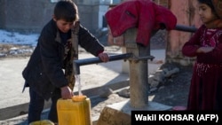 تصویر آرشیف: منبع آب آشامیدنی در کابل 