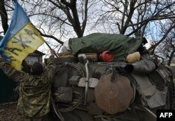 Forțe ucrainene la Lyman, în regiunea Donețk, regiune unde se poartă principalele lupte din războiul din Ucraina în prezent.
