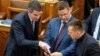 Kocsis Máté, Gulyás Gergely és Rogán Antal az Országgyűlésben