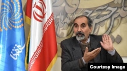 تقی آزاد ارمکی، جامعه‌شناس و استاد دانشگاه تهران