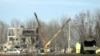 Разбор разрушенного здания ПТУ в Макеевке, 3 января 2023 года