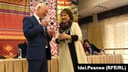 Новый и бывший руководители организации — Андрей Ураськин и Татьяна Ишматова