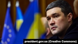 Михайло Федоров нагадав, що рік тому через маркетплейс Brave1 почався розвиток і випробування технології віддаленого керування для дронів-перехоплювачів