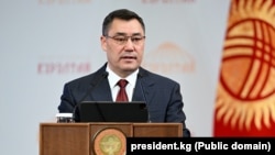 Садыр Жапаров 