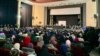 Predavanje bosanskohercegovačkog islamskog propovjednika Dževada Gološa u prepunoj sali Javne ustanove Kulturno-sportski centar Vogošća pored Sarajeva, 20. decembra 2022. godine.