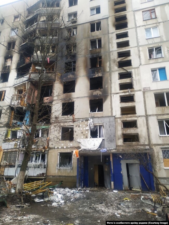 Будинок Кос’янових після обстрілу. Фото із особистого архіву родини