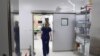 Török Zsuzsa műtővezető a Duna Medical Center új kórházépületében, a IX. kerületi Lechner Ödön fasorban (képünk illusztráció)