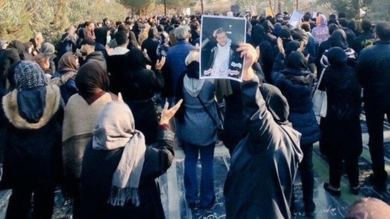 Iranians Mark End Of Mourning Period For Killed Protesters With Fresh Demonstrations