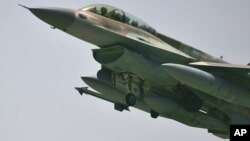 F-16 տեսակի ամերիկյան արտադրության մարտական օդանավ, արխիվ: