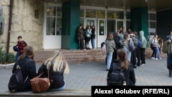 Un studiu realizat de Ministerul Educației în 2019 arată că 70 la sută din elevii claselor VI-XII sunt victime a bullying-ului.