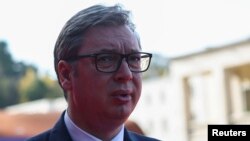 Predsednik Srbije Aleksandar Vučić je naveo da se pozivu za podizanje borbene gotovosti odazvalo "desetine hiljada ljudi", odnosno 89 odsto vojnika.