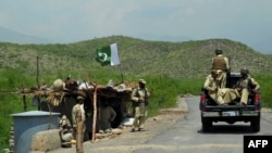 نیروهای پاکستانی در یک منطقه نزدیک به مرز افغانستان 