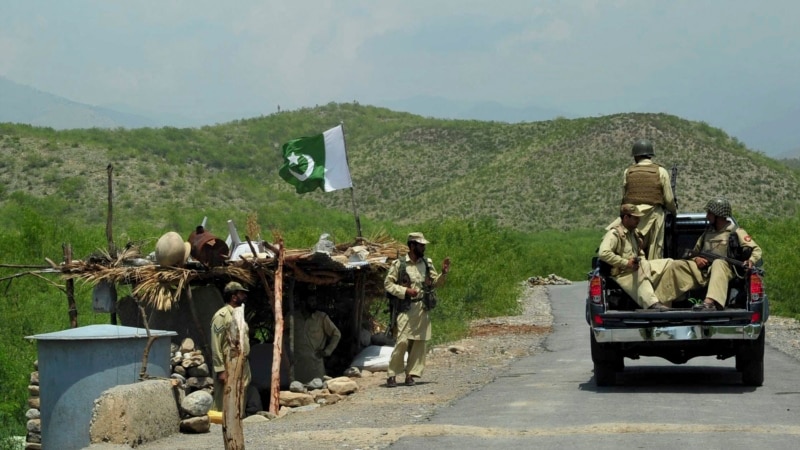 نیروهای سرحدی پاکستان و طالبان در امتداد خط دیورند با هم درگیر شدند
