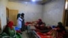 تصویر آٰرشیف: تعدادی از زنانی که به استفاده از تریاک و مواد مخدر معتاد شده و در یک مرکز تداوی بستر اند 
