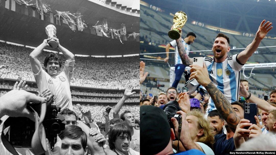 Илустрација, Комбинираната слика ги прикажува Аргентинците Лионел Меси и Диего Марадона како слават со своите трофеи на Светското првенство ФИФА Катар 2022 и Светското првенство на ФИФА Мексико 1986 година.