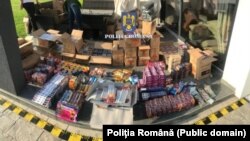 Anual, în perioada sărbătorilor, sunt confiscate mii de articole pirotehnice ilegale.