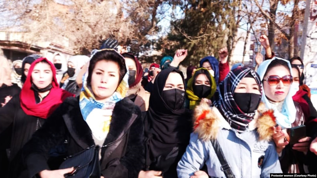 Taliban Violently Disperses Women's Protest Against University Ban