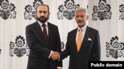 USA - Armenian Foreign Minister Ararat Mirzoyan meets his Indian counterpart Subrahmanyam Jaishankar at UN headquarters in New York, December 14, 2022.