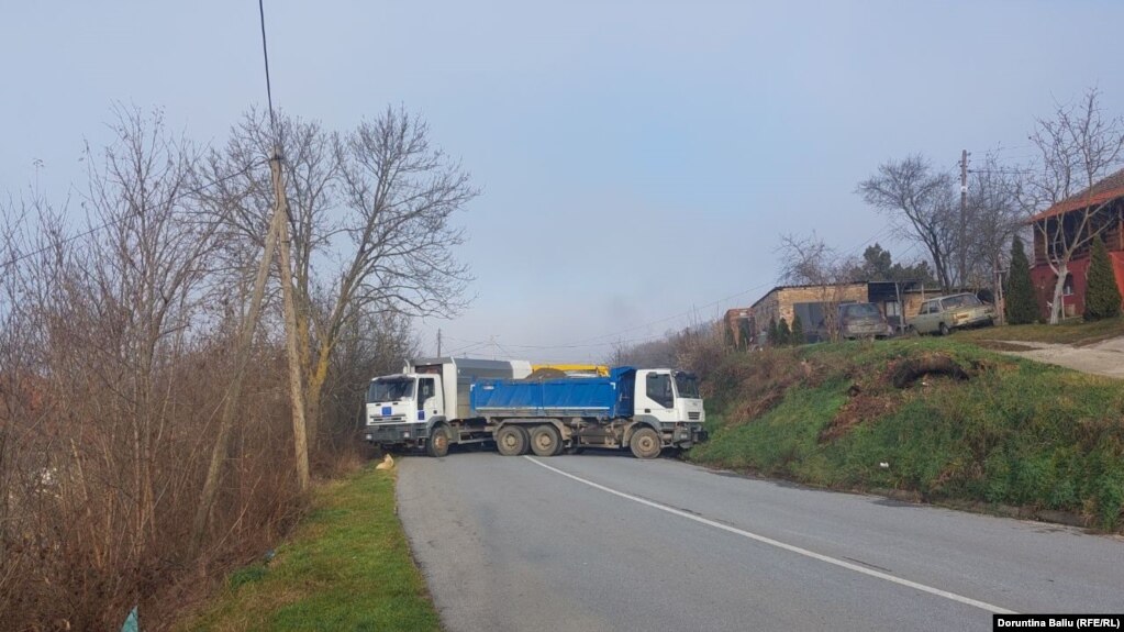 Barrikada në Rudarë.