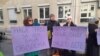 Македонија - Членови на здружението за цистична фиброза протестираа пред Министерството за здравство во Скопје поради недостиг на лекови