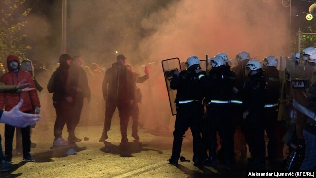 Sukob policije i demonstranata u Podgorici 12. decembra 2022