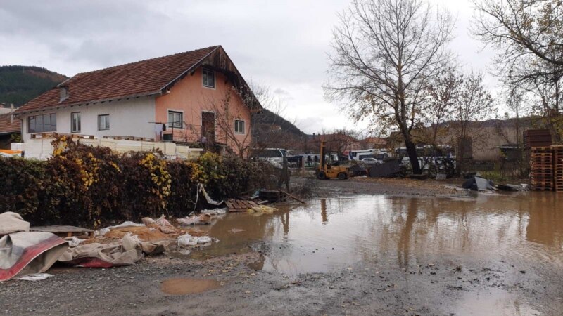 Na zapadu Srbije izlila se reka, poplavljeno 40 kuća