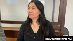 Гражданская активистка Жанылсын Жалгасова на оглашении приговора по ее делу. Атырау, 28 ноября 2022 года