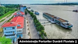 Portul Giurgiu este unul dintre cele mai importante de la Dunăre, însă fără atracții turistice nu poate aduce turiști.