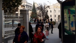 Diňle: Balkanda Täze ýyla garşy wagyzlar güýçlenýär, şol bir wagtda, býujet işgärlerinden baýramçylyk üçin pul ýygnalýar