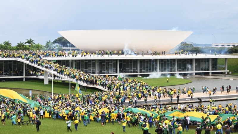 Upad pristalica bivšeg predsjednika Brazila u državni parlament