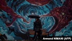 Në Kosovë, shumë gra nuk i gëzojnë të drejtat pronësore, jo për shkak të mungesës së ligjit, por për shkak të mentalitetit.