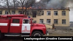 У Дворічній Куп’янського району обстріл спричинив масштабну пожежу в ліцеї