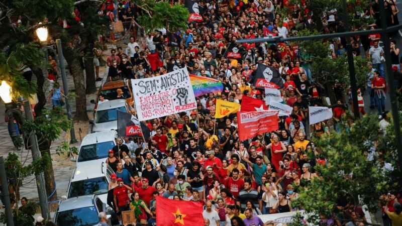Veliki prodemokratski skupovi u Brazilu u znak protesta zbog nereda