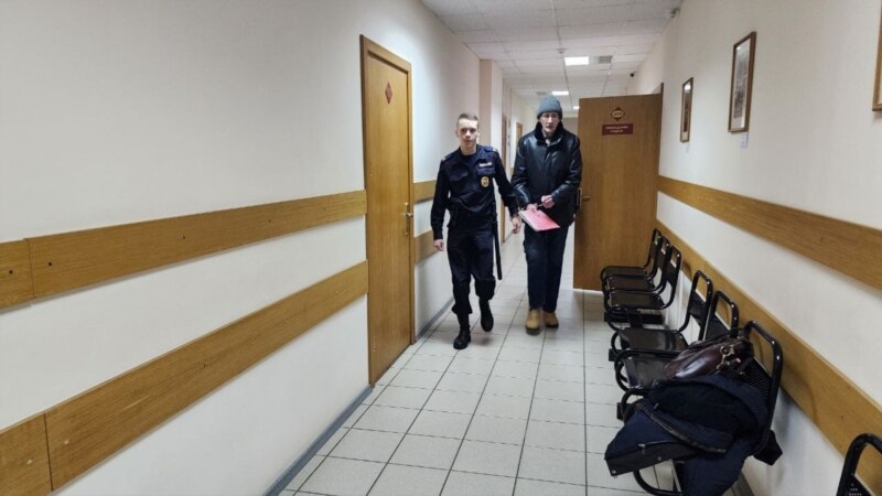 Россия: суд приговорил жителя Вологды к трем годам тюрьмы по обвинению в «распространении фейков» об армии РФ