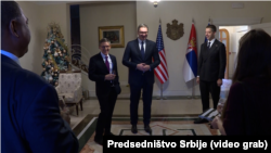 Средба на високиот американски дипломат Дерек Шоле и српскиот претседател Александар Вучиќ во Белград, 12 јануари 2023 година