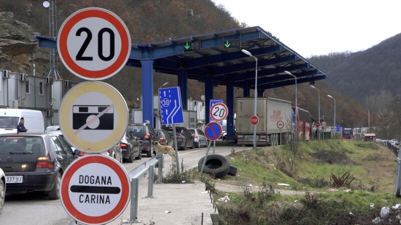 Velike gužve na otvorenim prelazima između Srbije i Kosova