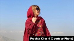 فرشته خاشعی زن تجارت پیشه افغان که پس از بازگشت طالبان به قدرت تجارتش را به پیش برده نتوانست