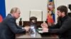 Президент России Владимир Путин и глава Чечни Рамзан Кадыров (слева направо) во время встречи в Ново-Огарево, архивное фото, 2019 год